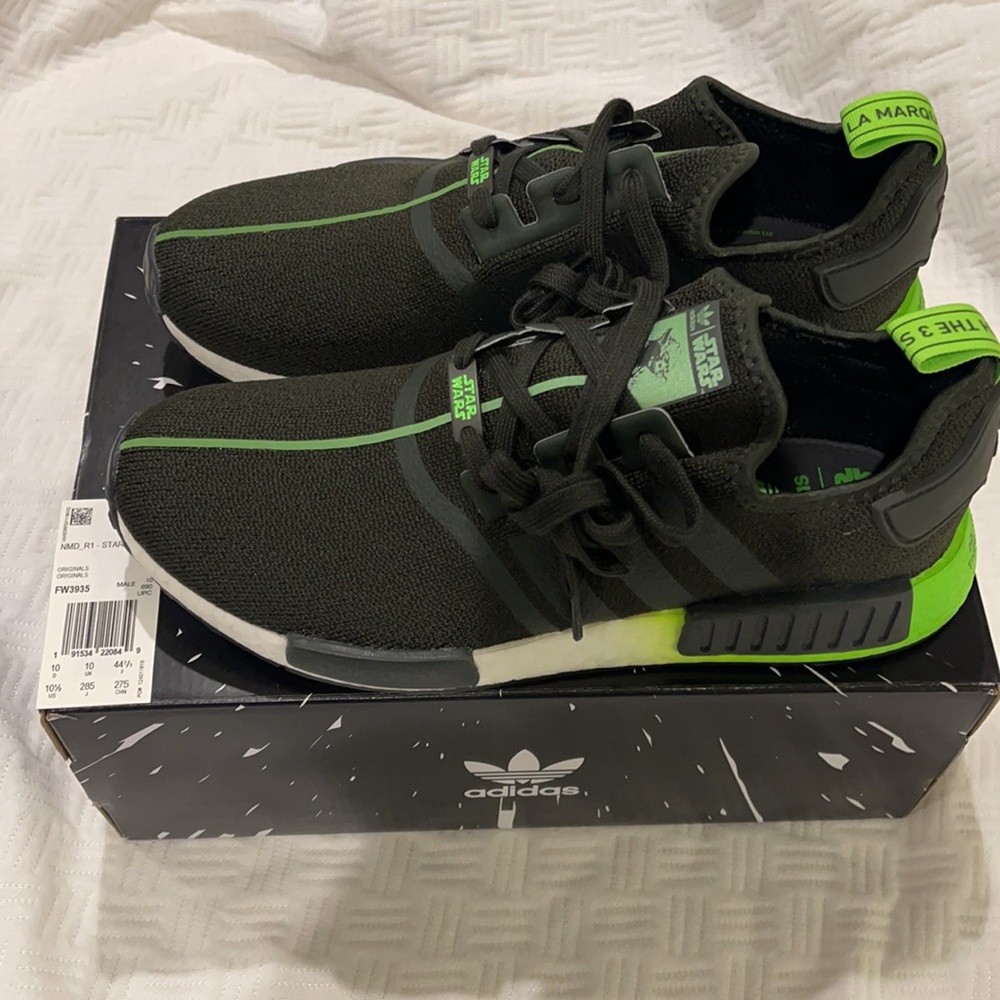 NEW Adidas NMD R1 Star Wars (YODA) Size 10.5